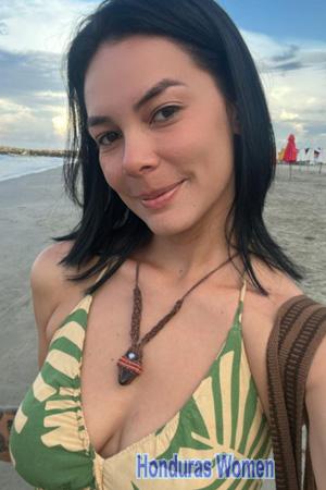 225190 - Erika Age: 27 - Colombia