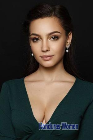 225241 - Diana Age: 25 - Ukraine