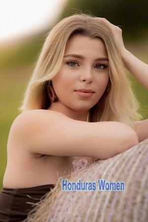 225261 - Anastasiia Age: 19 - Ukraine