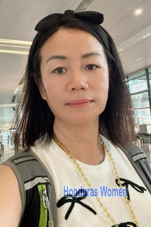 225307 - Queena Age: 55 - China