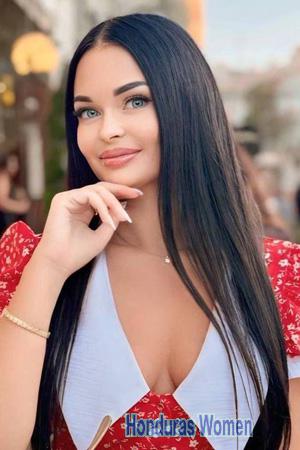 225395 - Viktoriia Age: 33 - Ukraine