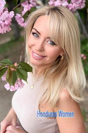 225414 - Olena Age: 51 - Ukraine