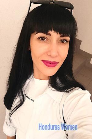 225500 - Yuliya Age: 42 - Ukraine