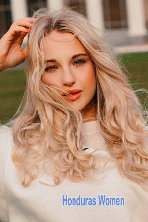 225568 - Viktoriia Age: 27 - Ukraine