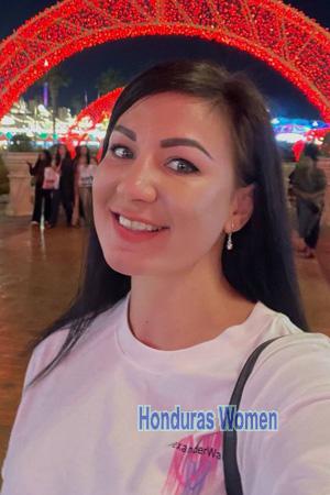 225672 - Olexandra Age: 39 - Ukraine