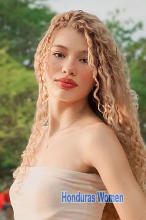 225773 - Adriana Age: 22 - Colombia