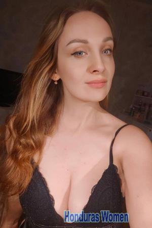 226087 - Natalia Age: 38 - Ukraine