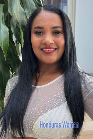 226518 - Paola Age: 40 - Colombia