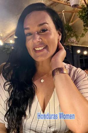 226555 - Kate Age: 43 - Costa Rica