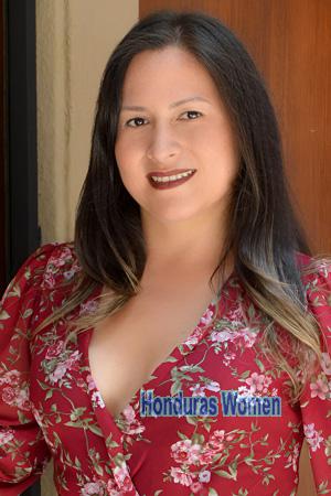 226849 - Carmen Age: 35 - Peru