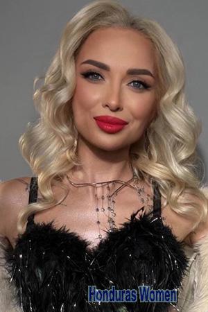 227075 - Daria Age: 38 - Ukraine