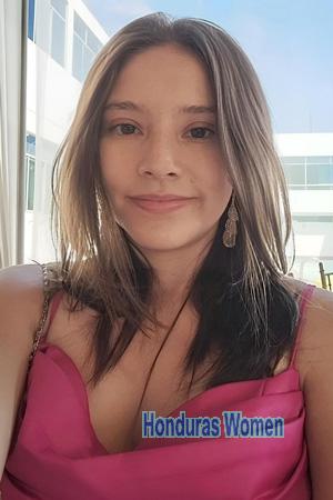 227702 - Cynthia Age: 28 - Peru