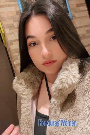 227773 - Yendry Age: 31 - Costa Rica
