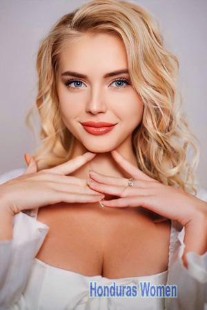 228177 - Daryna Age: 22 - Ukraine