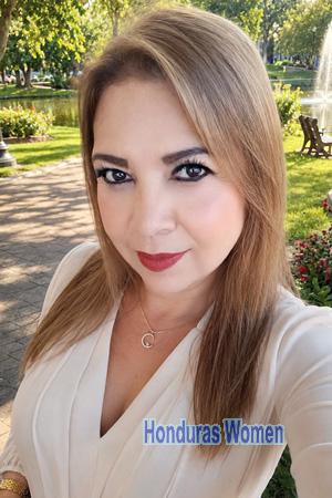 228387 - Xinia Age: 57 - Costa Rica