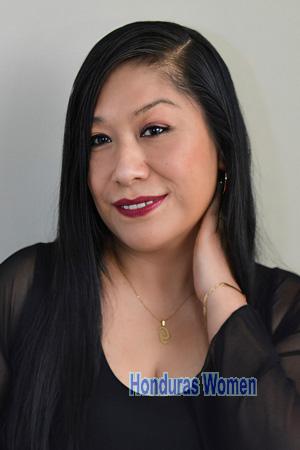 228394 - Elizabeth Age: 46 - Peru