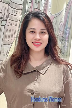 228526 - Qin ying Age: 44 - China