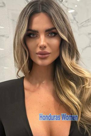 228592 - Viktoriia Age: 31 - Ukraine
