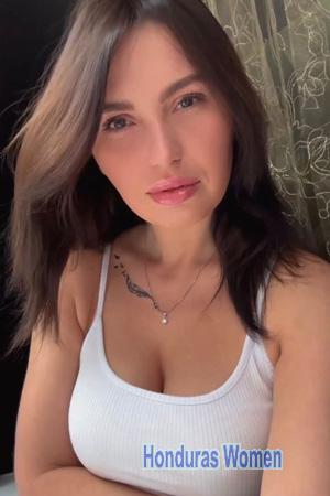 228739 - Viktoriia Age: 32 - Ukraine