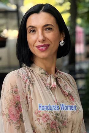 228772 - Yuliia Age: 49 - Ukraine