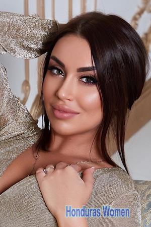 229112 - Oksana Age: 34 - Ukraine