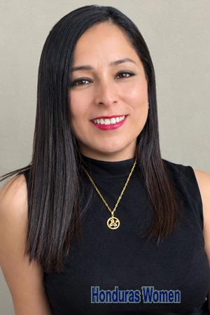 229173 - Melissa Age: 37 - Peru