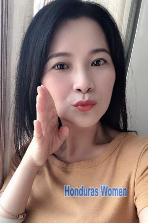 229276 - Sylvia Age: 46 - China