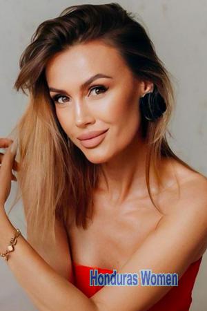229384 - Viktoriia Age: 42 - Ukraine
