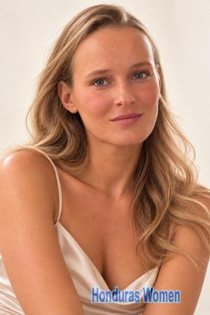 229401 - Maryna Age: 38 - Ukraine