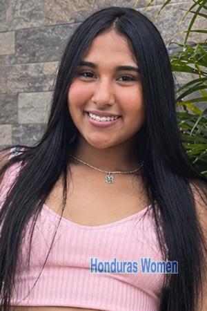 229504 - Carolina Age: 22 - Colombia
