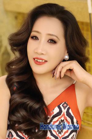229552 - Alina Age: 55 - China